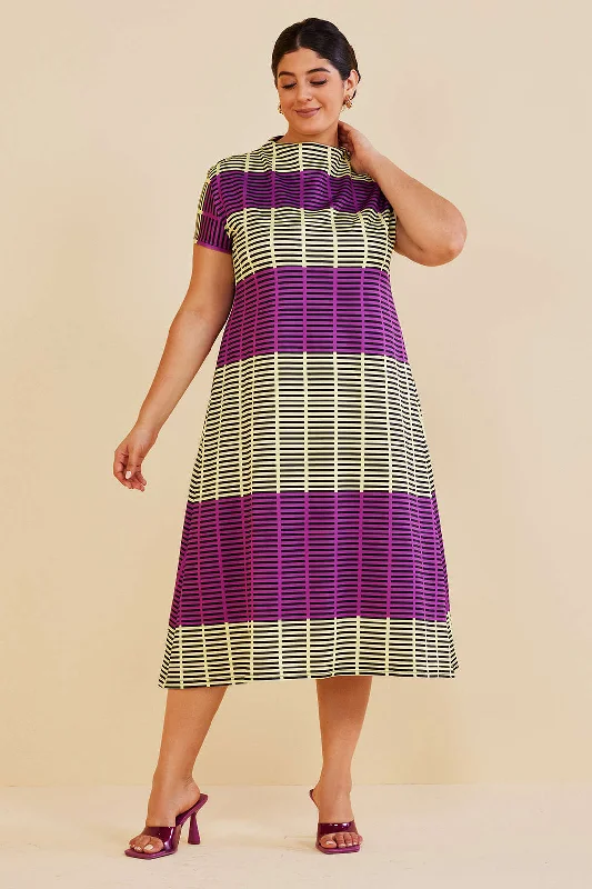Plus Size Striped Midi Dress Trendy Flared Sleeve Midi Dress