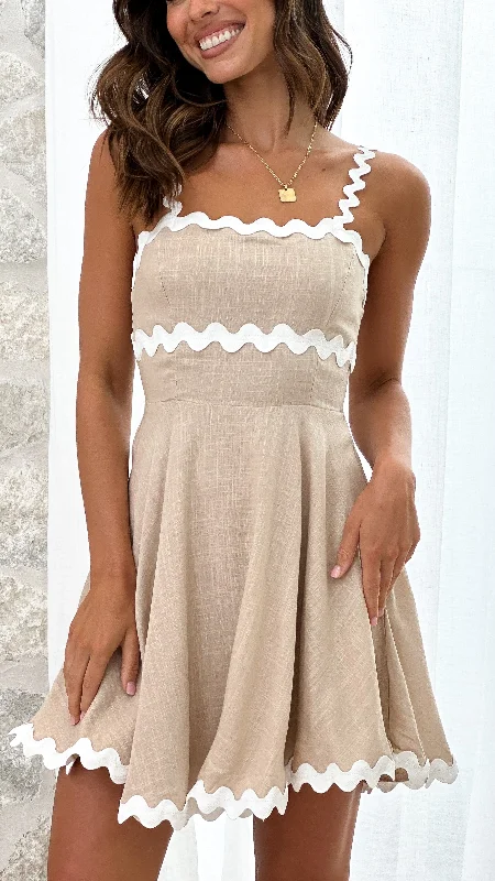 Lys Mini Dress - Beige/White Stylish Short Sleeve Mini Dress