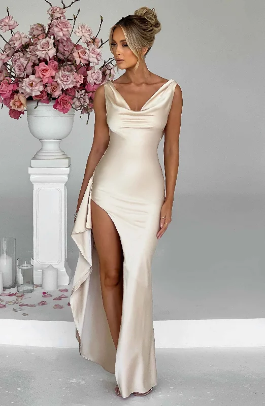 Marilyn Maxi Dress - Champagne Elegant Maxi Dress with Pockets