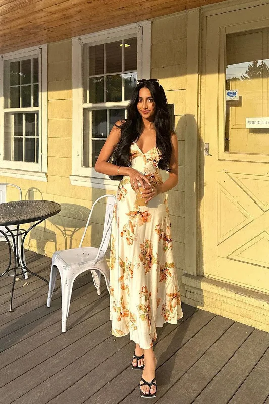 Palma Cream Floral Maxi Dress Chic Summer Maxi Dress