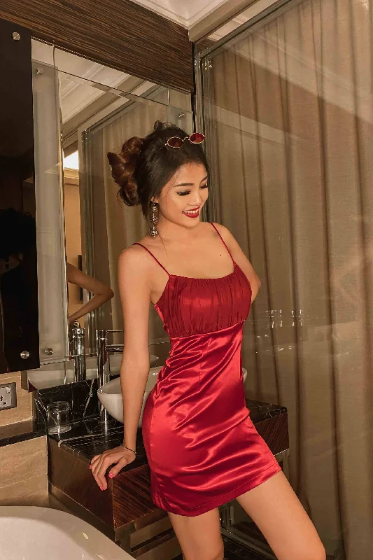 Scher Ruched Mini Dress in Red Chic Tropical Mini Dress