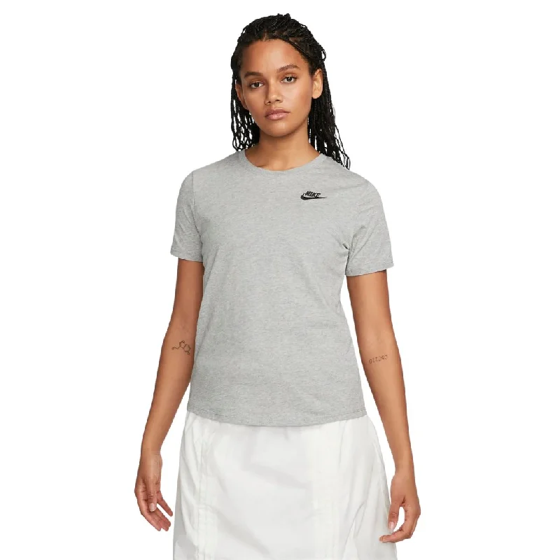 Sportswear Club Essentials T-Shirt Rayon Velvet Corduroy