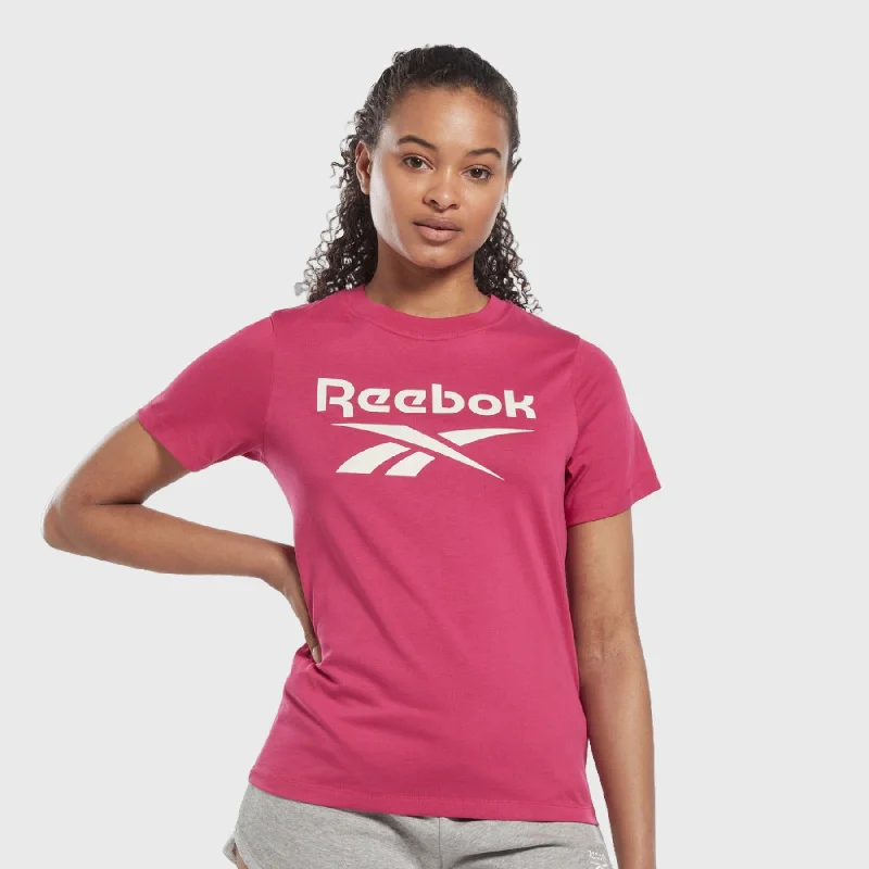 Reebok - Women's Reebok Identity T-Shirt - Semi Proud Pink Notch Collar Peter Pan Collar Cowl Neck Reebok - Women's Reebok Identity T-Shirt - Semi Proud Pink Notch Collar Peter Pan Collar Cowl Neck