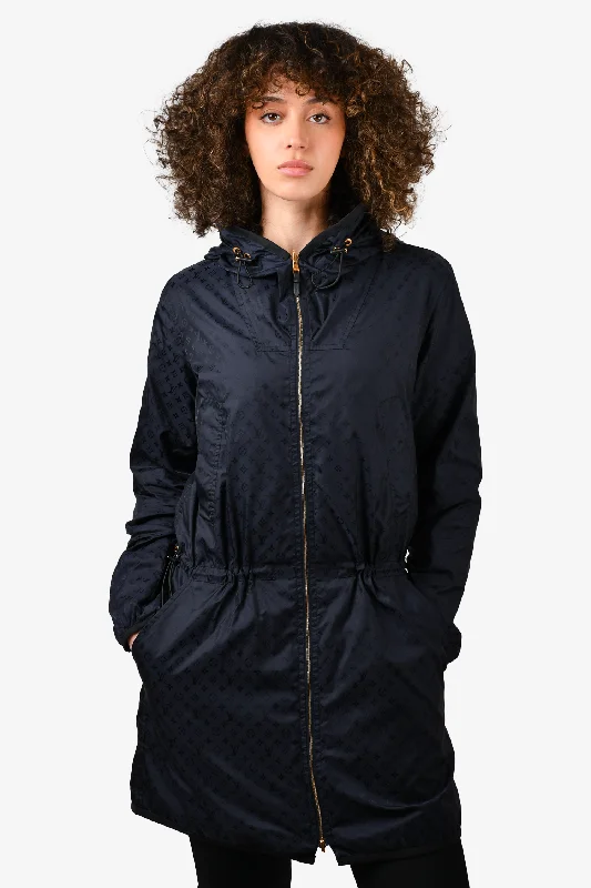 Louis Vuitton Navy Blue Monogram Reversible Nylon Windbreaker Jacket with Cinched Waist Size 34 Wool Fabric Cashmere Fabric Tweed Fabric Louis Vuitton Navy Blue Monogram Reversible Nylon Windbreaker Jacket with Cinched Waist Size 34 Wool Fabric Cashmere Fabric Tweed Fabric