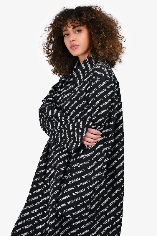 Vetements Black/White Monogram Rain Jacket Size L Chenille Jacket Brocade Jacket Lace Jacket Vetements Black/White Monogram Rain Jacket Size L Chenille Jacket Brocade Jacket Lace Jacket