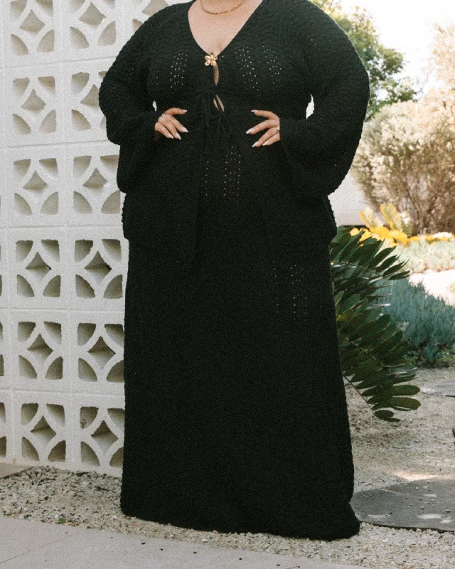 Senna Skirt | Black lace skirt elegant