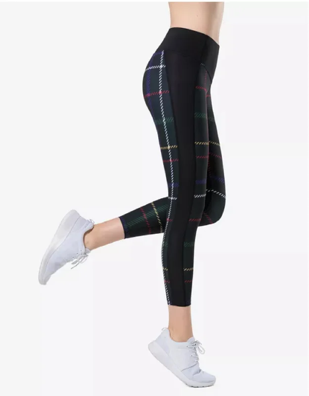 Yvette Women's High Waist Capris Active Leggings, Stripe Black, M Comfortable Ribbed Waistband Leggings Yvette Women's High Waist Capris Active Leggings, Stripe Black, M Comfortable Ribbed Waistband Leggings