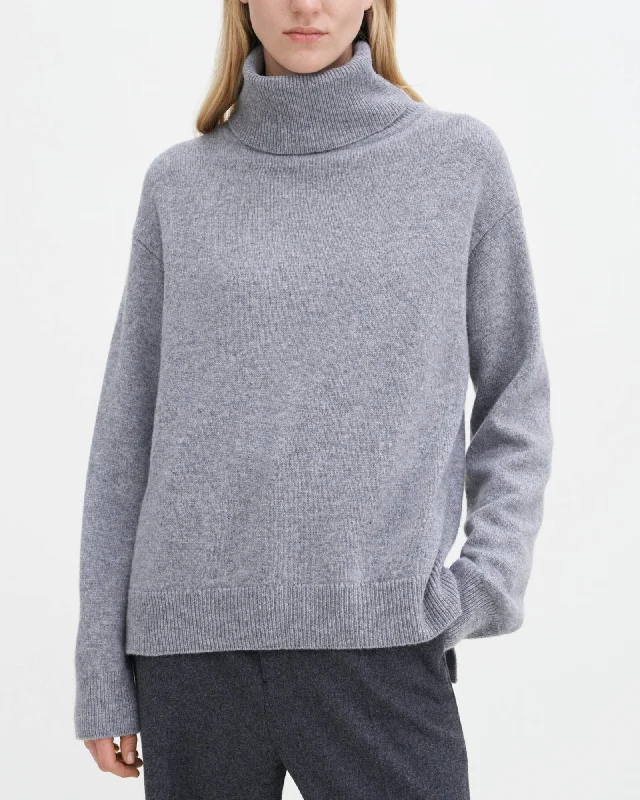 Relaxed Turtleneck Sweater Cashmere Blend Cotton Blend Poly Blend