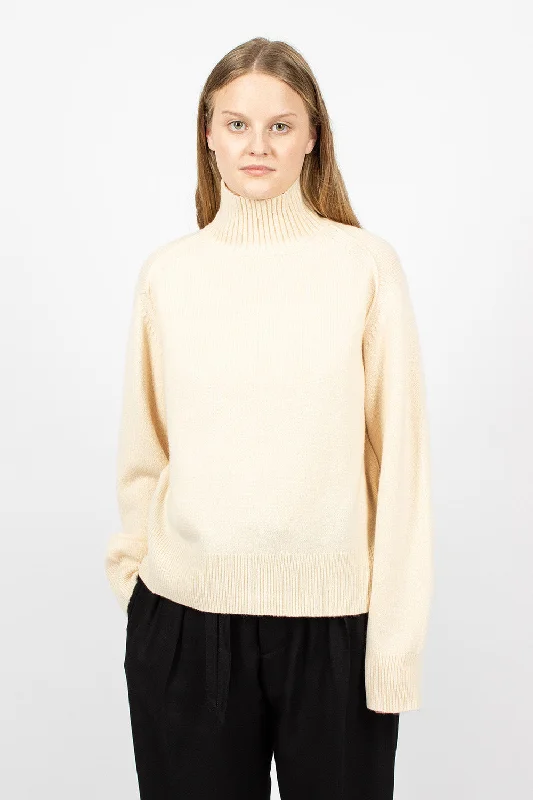 Turtleneck Sweater Cream Beige Lightweight Heavyweight Midweight