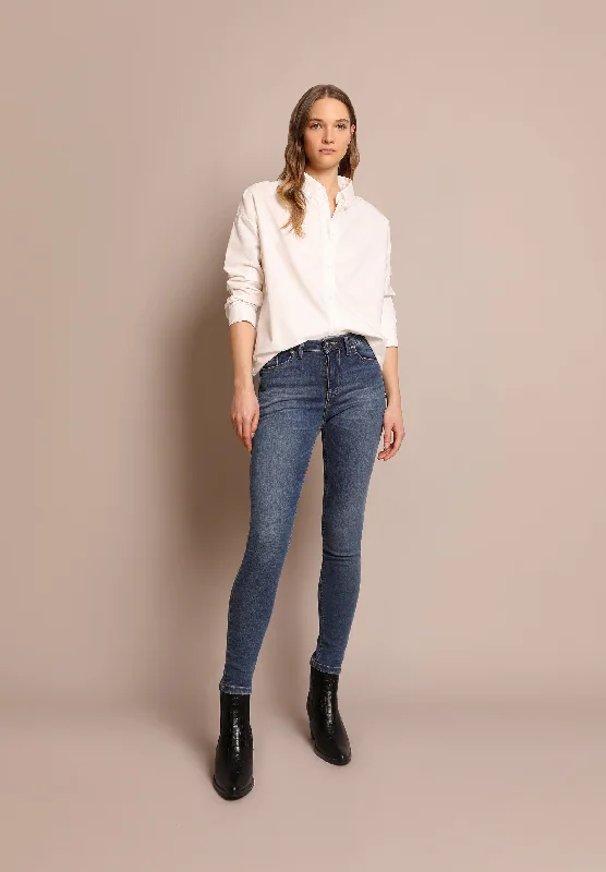 SKINNY JEANS WITH STUDS Classic Blue Denim Jeans