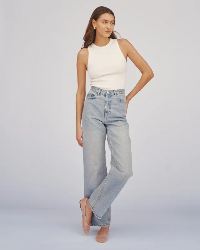 Echo Straight Jeans - Canyon Light Vintage Comfortable Folded Hem Jeans