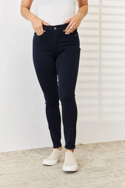 Judy Blue Full Size Garment Dyed Tummy Control Skinny Jeans Trendy Wide-Leg High-Waist Denim Judy Blue Full Size Garment Dyed Tummy Control Skinny Jeans Trendy Wide-Leg High-Waist Denim